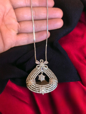 american-diamond-pendant-big-0