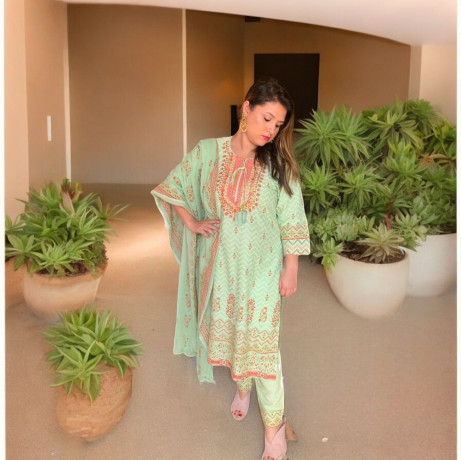 3 Piece Straight Suit Designed Kurtha
