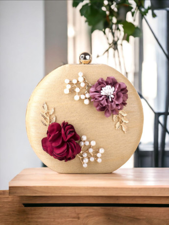 Hand Made Clutches(C-19)